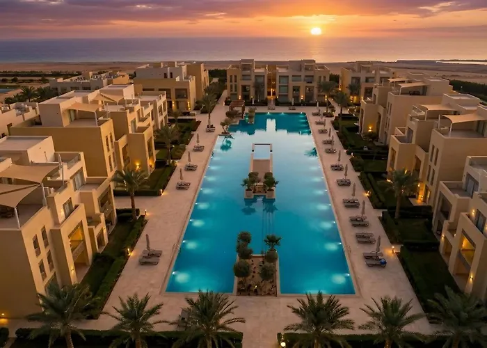 Peaceful 1br Beachfront Free Pool * Hurghada